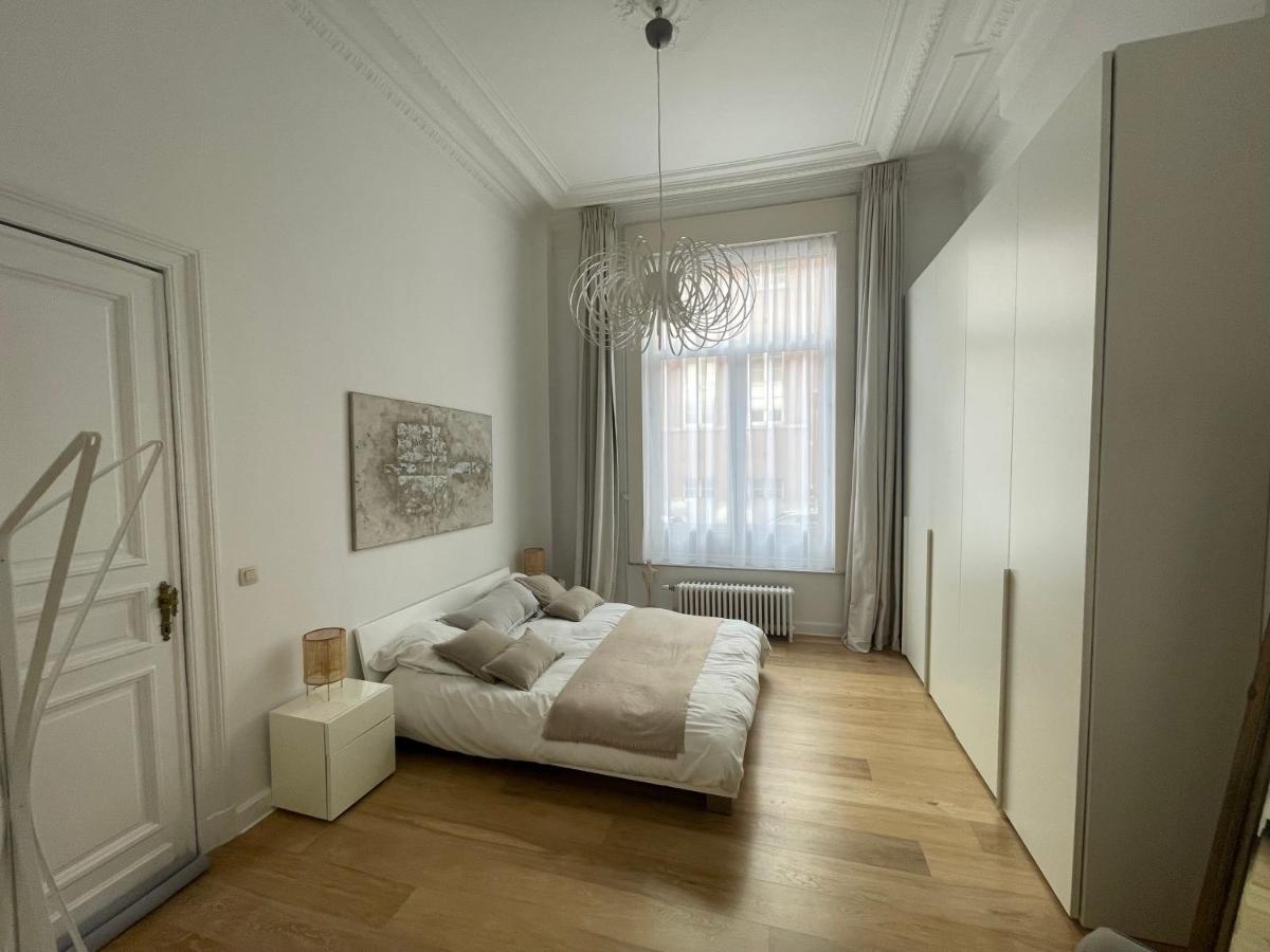 Apartment In Trendy Chatelain Center Brussels Area Little Garden Internet Wifi Exterior foto